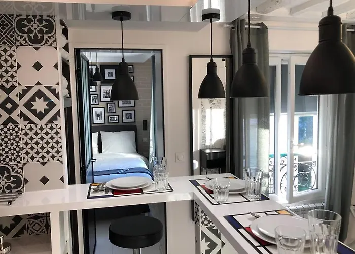 Appartement Rousselet Quartier Bon Marche Paris Viieme